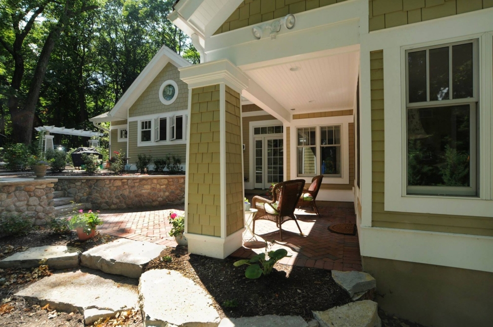 Patio mulch added to Lake Geneva home